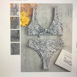 Brand new high waisted wrap around baiting suit!